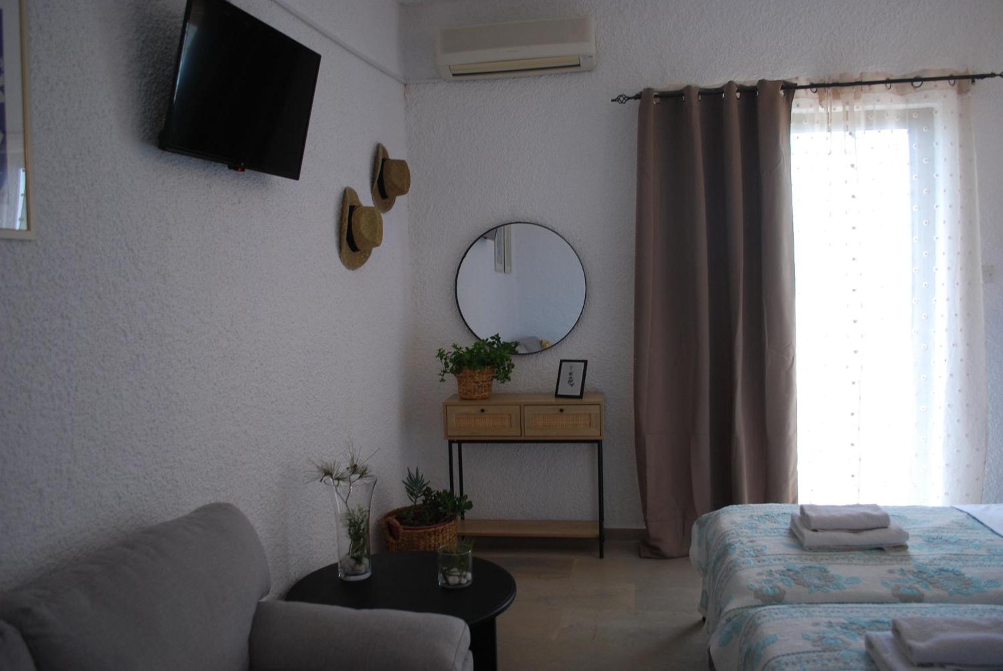 Sunset Rooms Agia Marina  Экстерьер фото