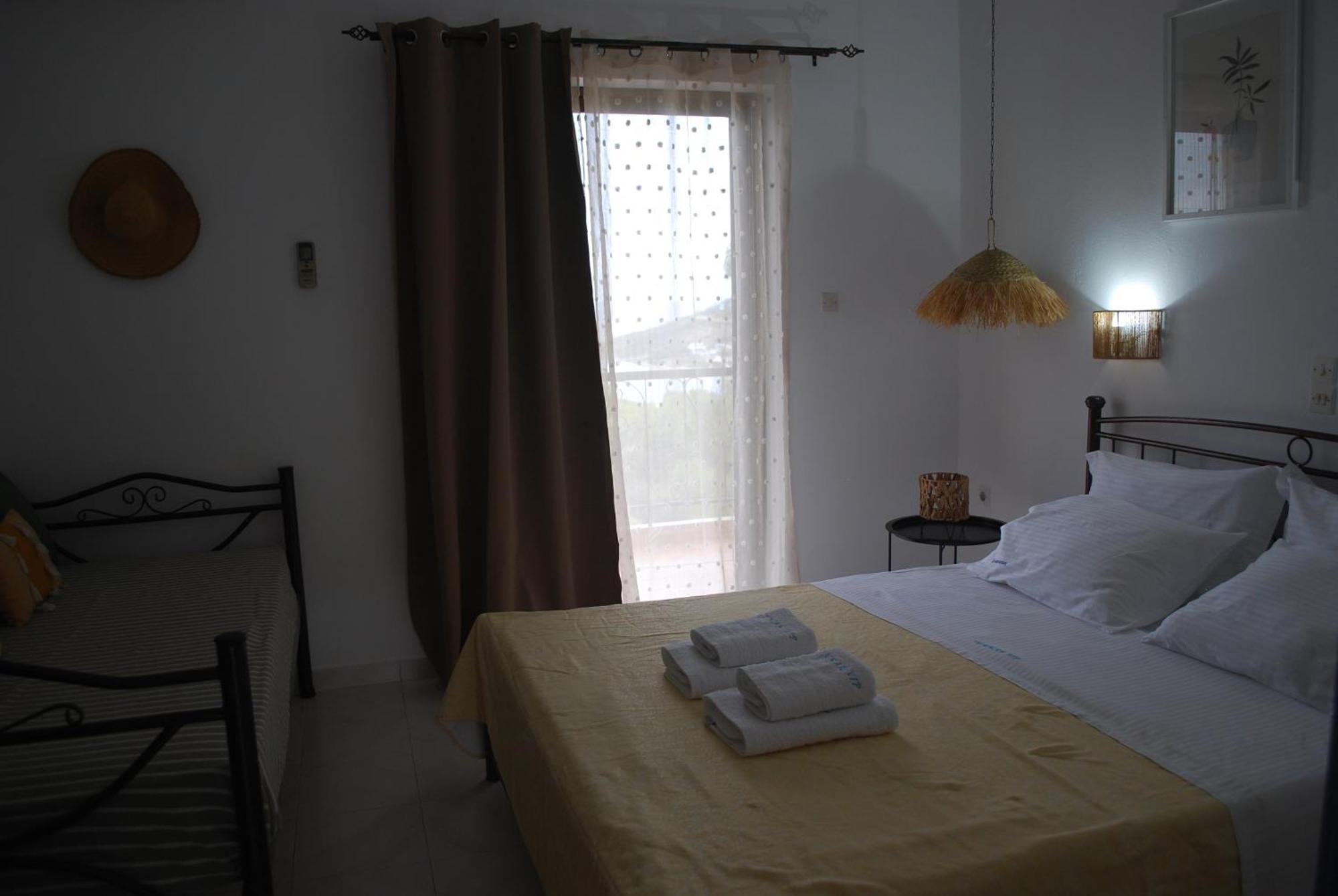 Sunset Rooms Agia Marina  Экстерьер фото